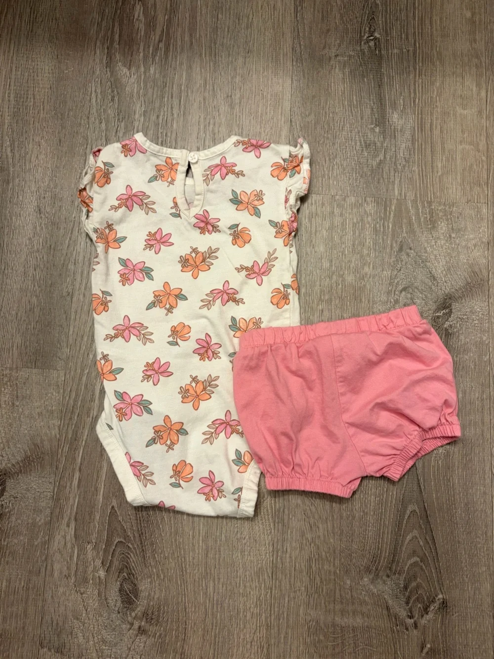 Girls Carter's Floral Ruffle Sleeve Bodysuit and Pink Bloomers - 9 months